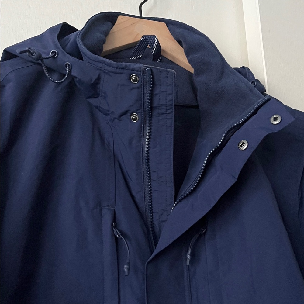 Lands' End Men's Blue Squall Parka Coat; like new, size M 38-40 - Picture 4 of 7